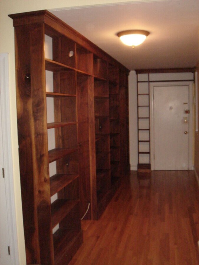 Photo - LONGWOOD MEDICAL or NUJuly 1 No Fee Heat Hw Inc Students Ok  Super nice place Under priced