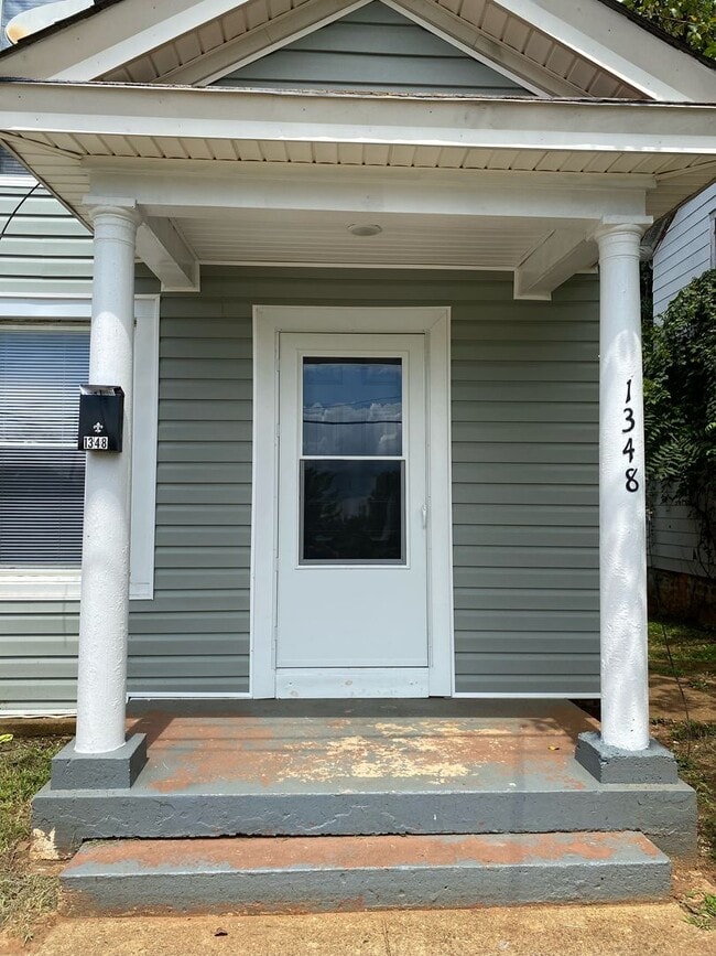 Photo - 2 Bedroom Duplex off of Rivermont Avenue. Unit 1348 Bedford Avenue,