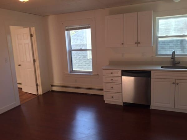 Photo - 664 Humphrey St Unit 3