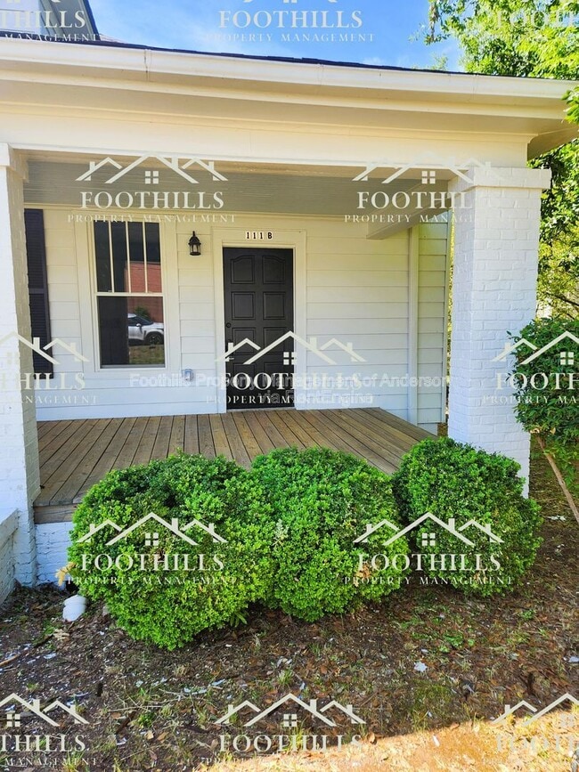Photo - 111 Anderson Ave