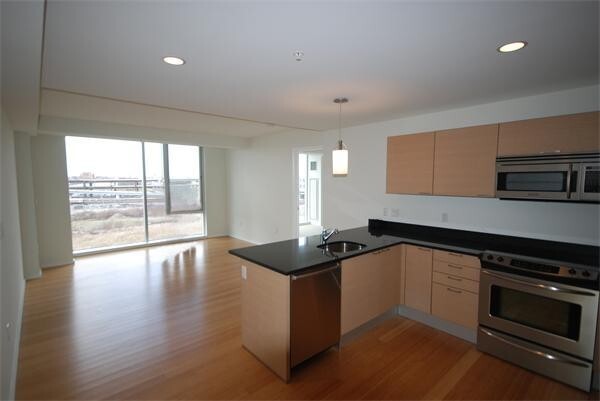 Photo - 2 Earhart St Unit 711