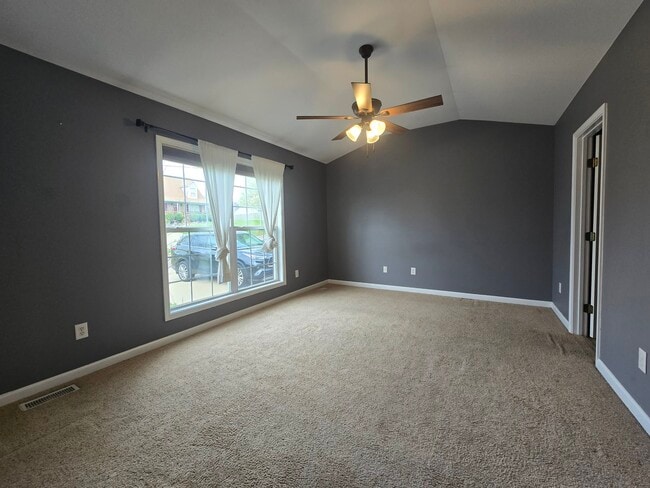 Photo - 2723 Mollys Ct