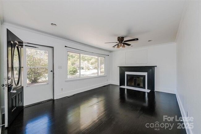 Photo - 1913 Optimist Ln