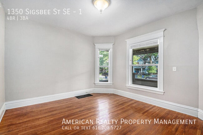 Photo - 1350 Sigsbee St SE Unidad 1