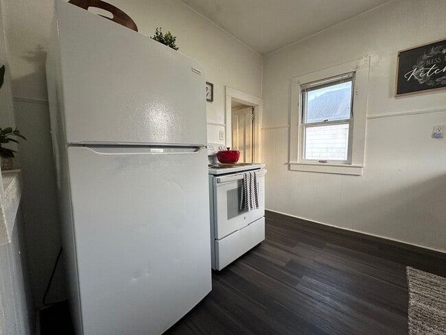 Photo - 3 bed, 1.75 bath home for rent in Waterloo