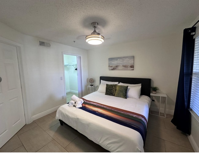 Photo - 2216 Grand Cayman Ct