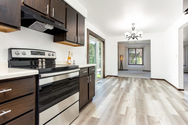 Photo - 3500 Northridge Ct