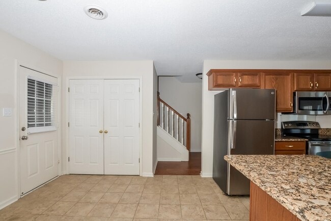 Photo - 4462 Alixs Dr