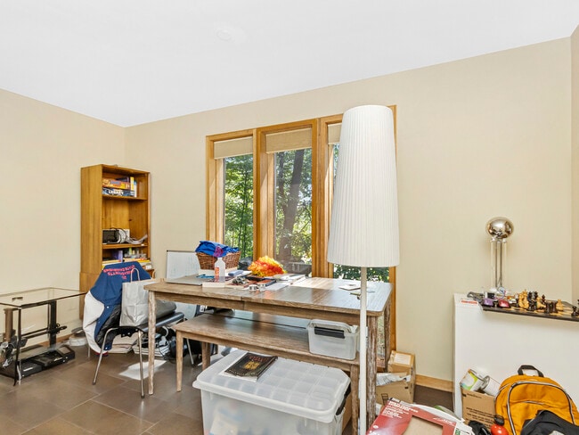 Photo - 170 Rawson Rd Unit 2