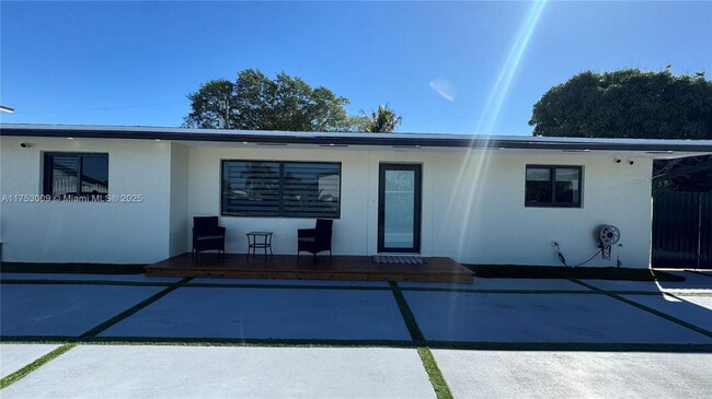 Photo - Northwest 38th Avenue, Miami Gardens, FL 3...