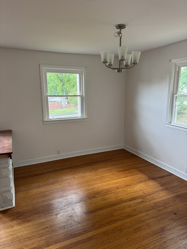 Photo - 3005 Shipley St