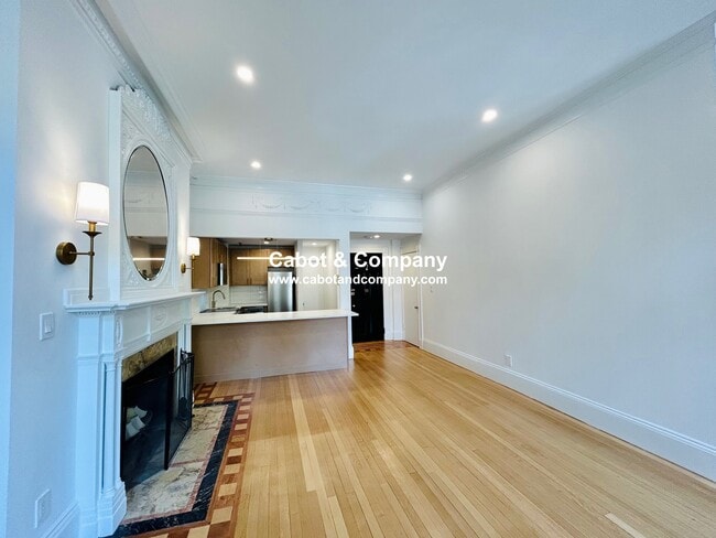 Photo - 188 Marlborough St Unit 5