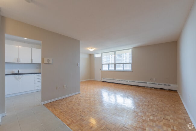 2 chambres, 1 salle de bain - 885 pi² - Salon