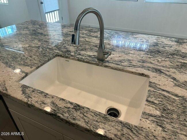 Photo - 1739 E Dogwood Ln