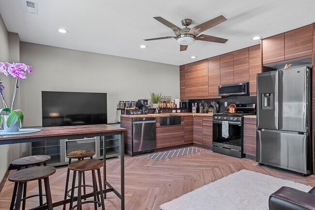 Photo - 5011 Charmwood Dr