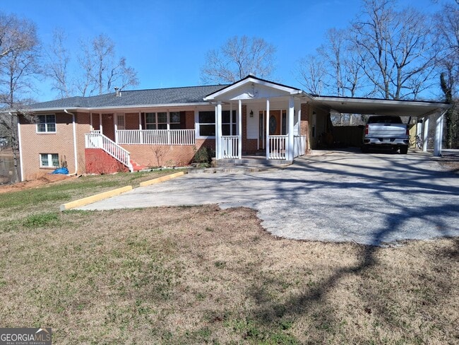 Building Photo - 148 W James Cir