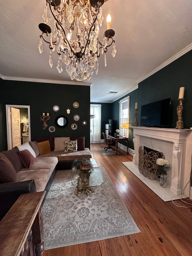 Photo - 421 Howard St