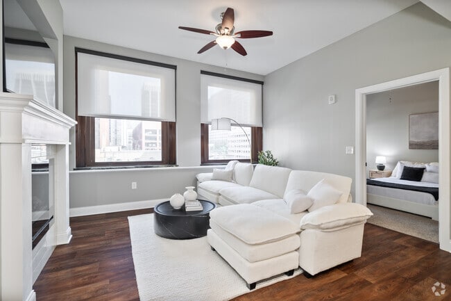 Interior Photo - Residences at Leader