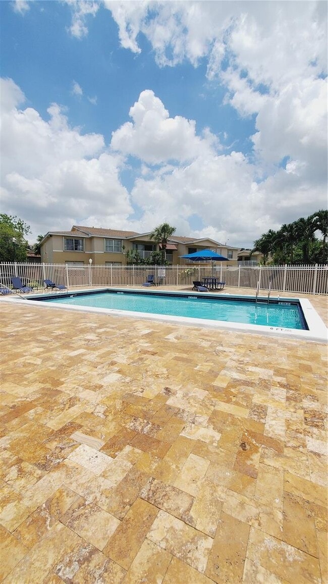 Photo - 4570 NW 79th Ave Unit 2A