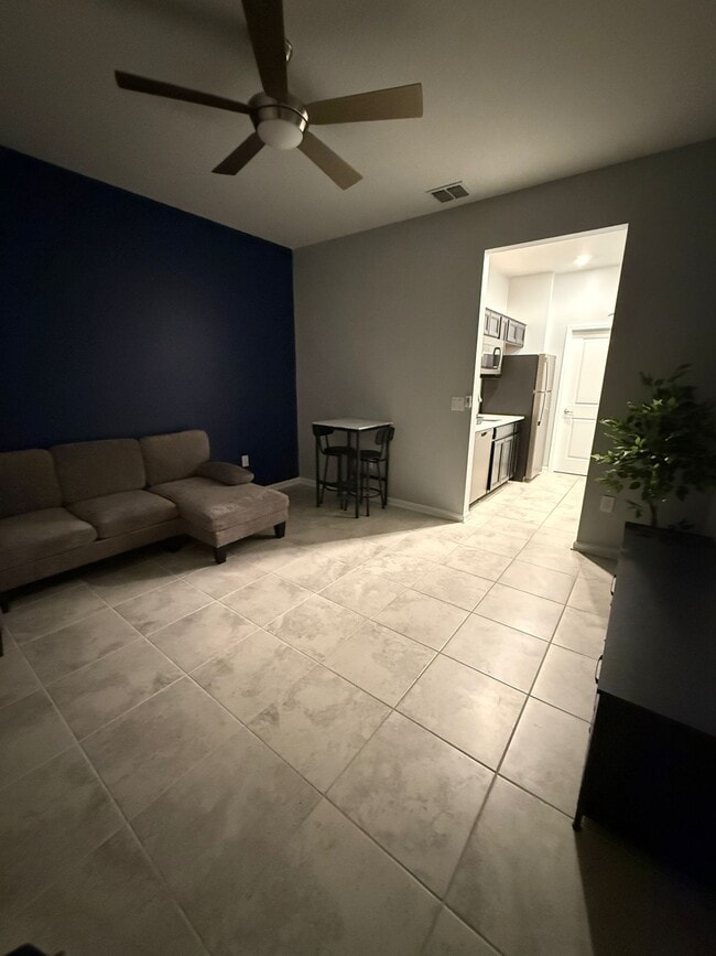 Photo - 1125 Saguaro St