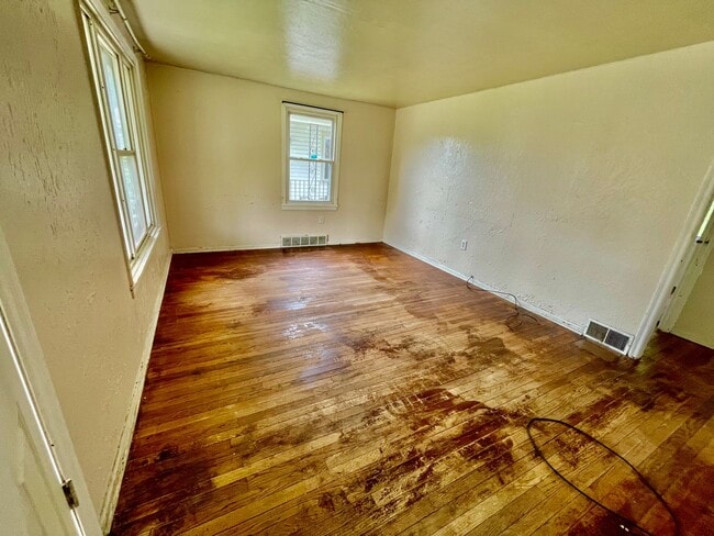 Photo - 2 bed 1 Bath- Aliquippa PA