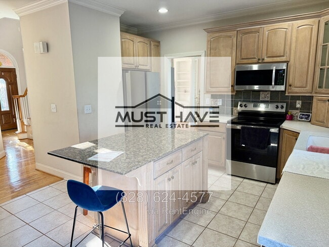 Photo - 2625 Rolling Ridge Dr