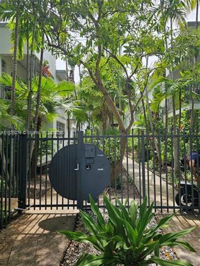 Photo - 728 Lenox Ave. Apartment Unit 728 Lenox Ave 6A