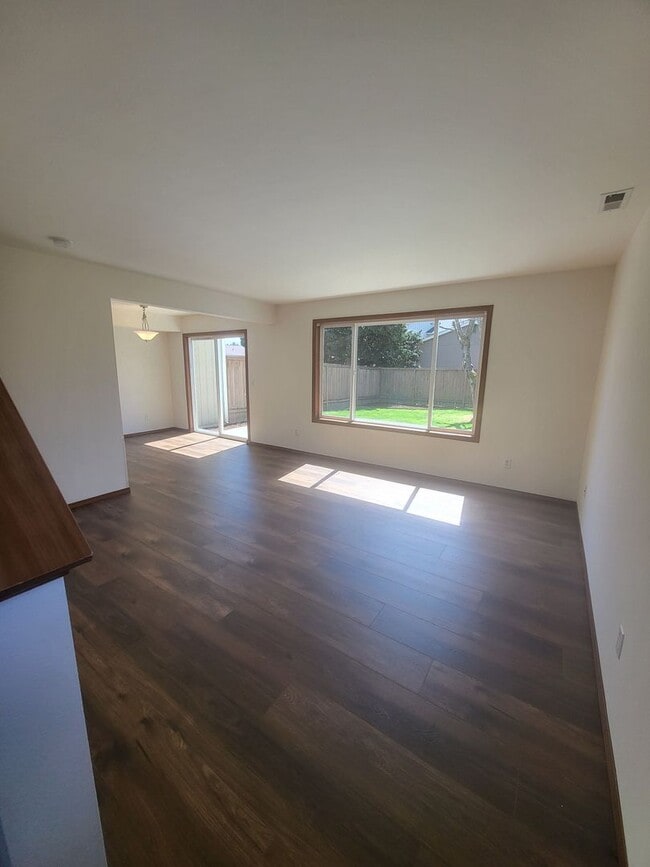 Photo - Hopkins - 9023/25 Unit 9025