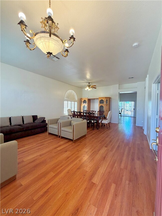 6216 Pride Ln
