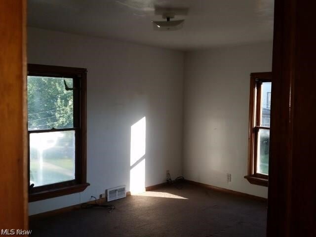 Photo - 137 Grove Dr
