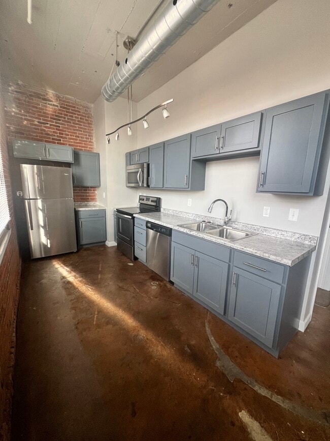 Halligan Coffee Company Lofts