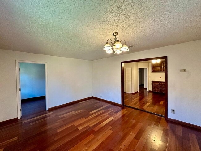 Photo - 815 Canyon Rd