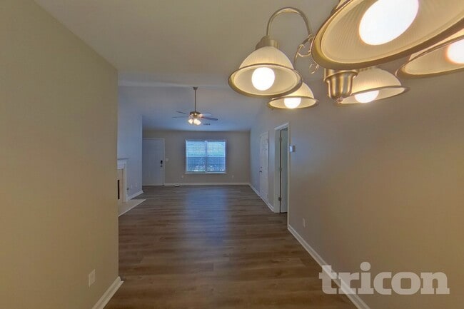 Photo - 126 Millwheel Dr