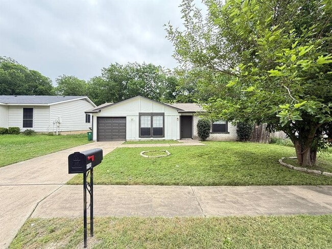 Photo - 5105 Pepper Ln