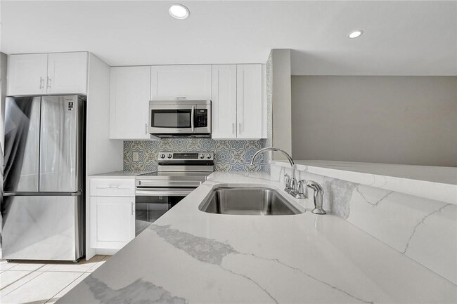 Photo - 55 SW 3rd St