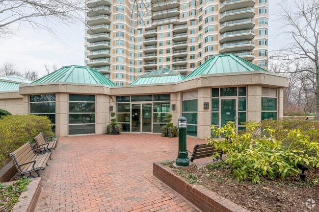 Alternate - Somerset House