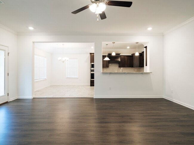 Photo - 510 Peach Ave
