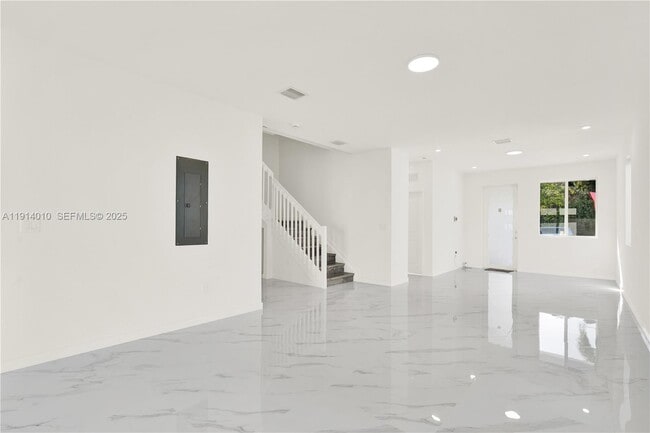 Photo - 22535 SW 125th Ave