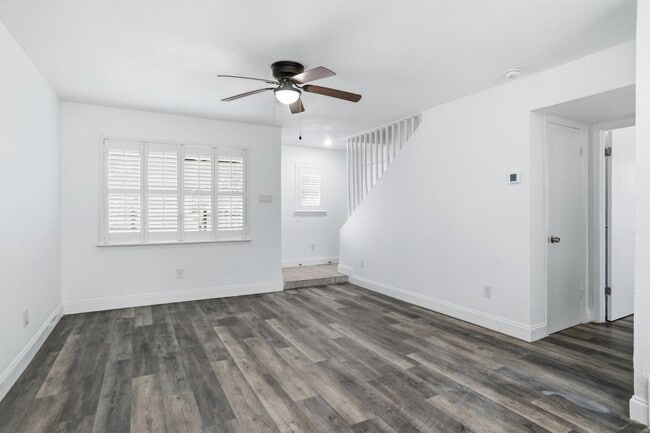 Photo - 3822 W Calgary Ct