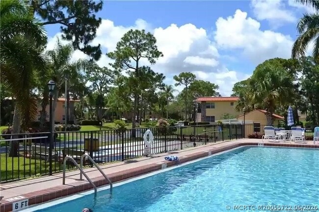 Photo - 1913 SW Palm City Rd Unit 7i