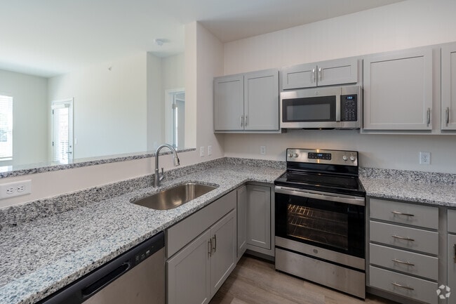 2BR, 2BA - 1,202SF