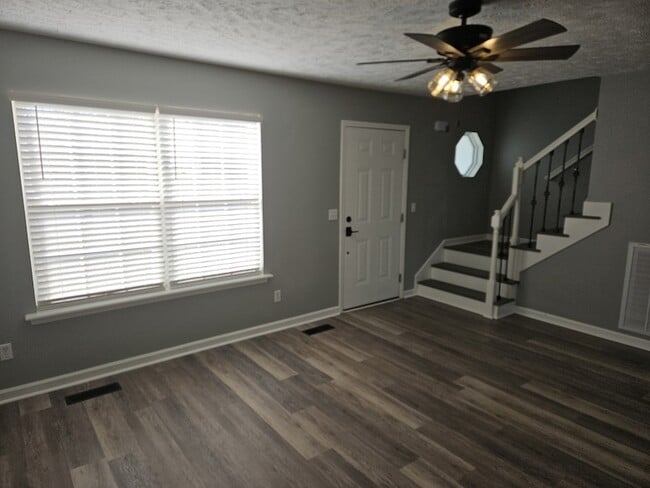 Photo - 124 Wolverine Trail