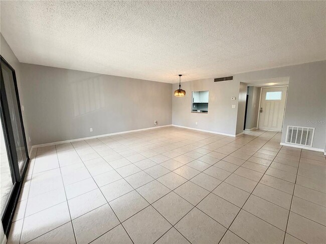 Photo - 105 4th Ave NE Unit 302