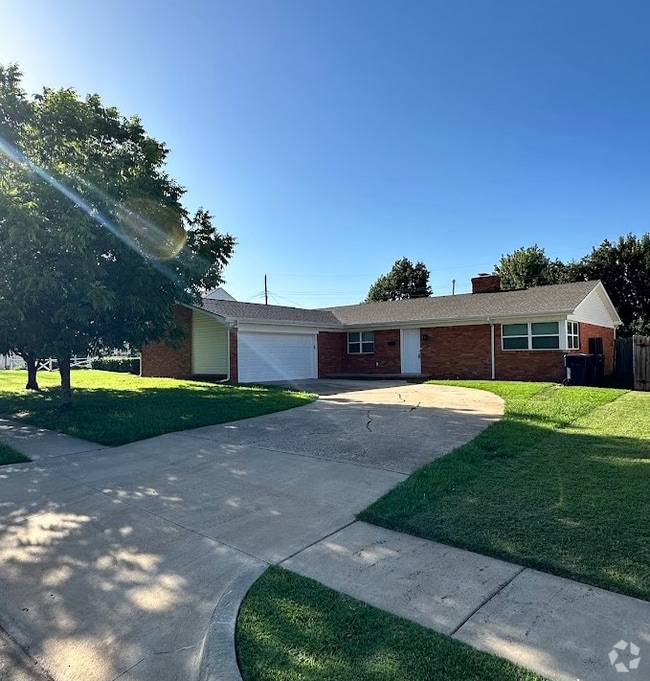 Building Photo - 3109 NW 61st Pl Rental