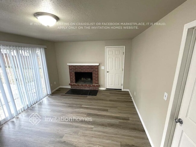 Photo - 30020 43rd Pl S