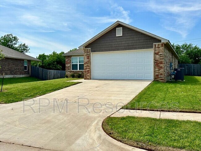 Photo - 11113 NW 100th St