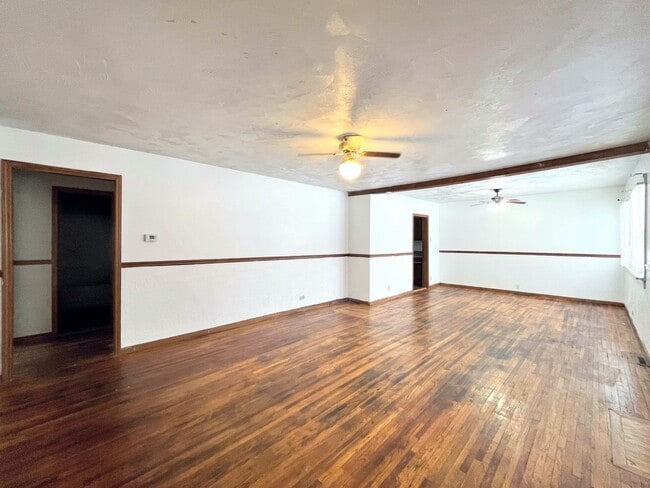 Photo - Bungalow Style 3 bed 2 bath home