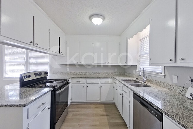 Photo - 142 Minehead Rd