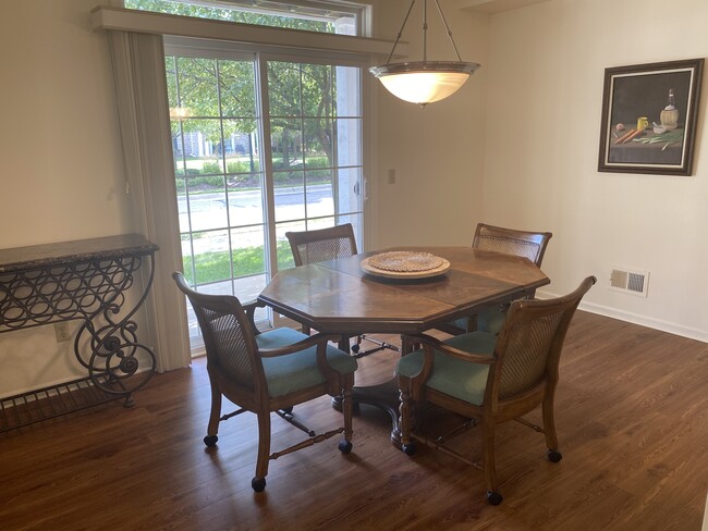 Photo - 1075 Alameda Blvd Unit 1075