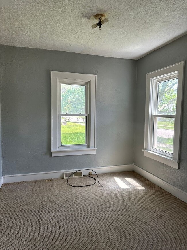 Photo - 816 Dawson St